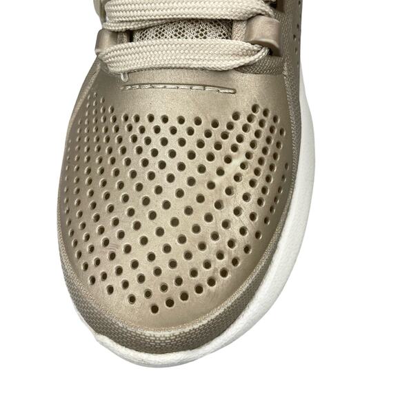 CROCS LiteRide Pacer Women's Metallic Champagne Gold Sneakers Sz 5 - Picture 3 of 12
